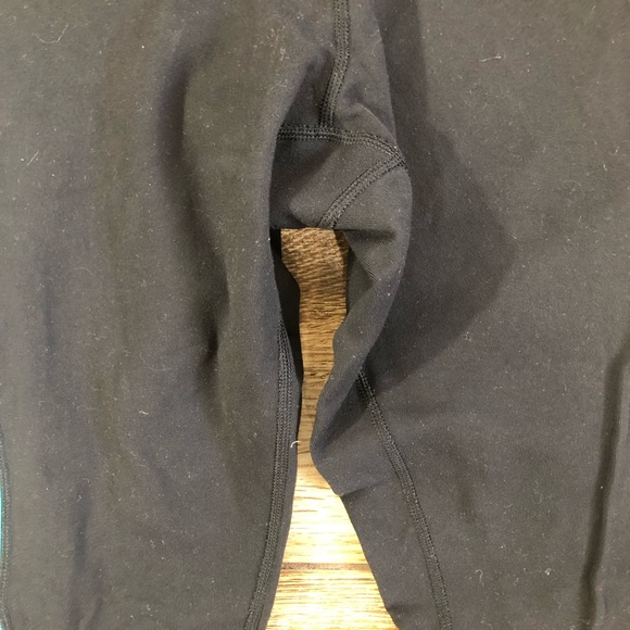 Lululemon Amped Crop Leggings Size 6 Colorblocked - Picture 5 of 8